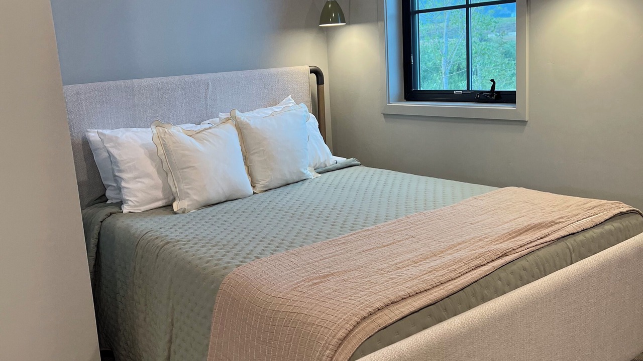 Photo of Bedroom in Thayne