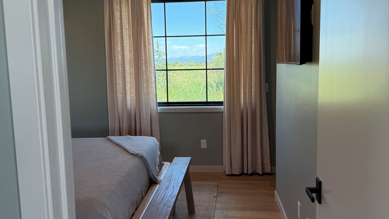 Photo of Bedroom in Thayne