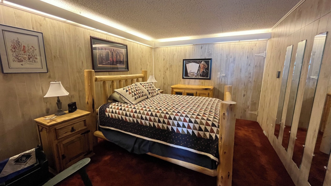 Photo of Bedroom in Dayton