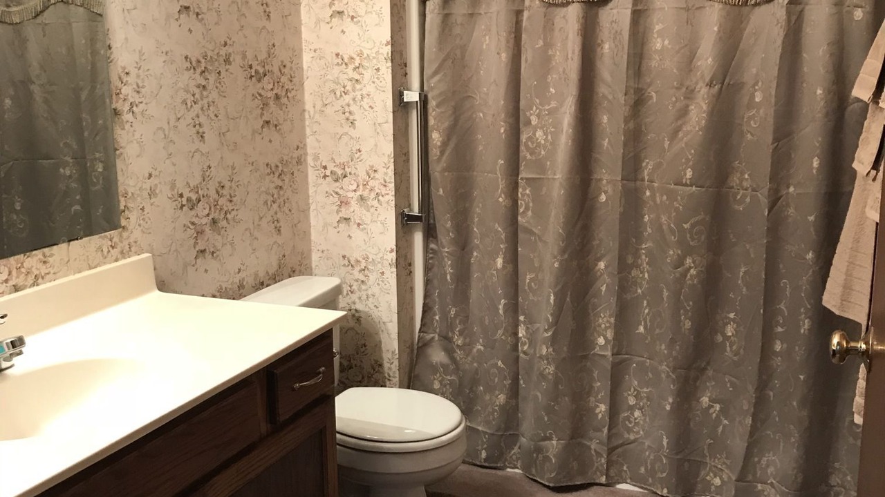 Photo of Bathroom in Mogadore