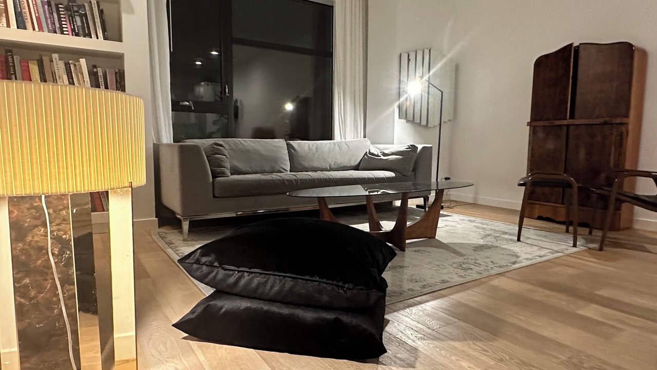 Photo of Livingroom in Upper Telegraph