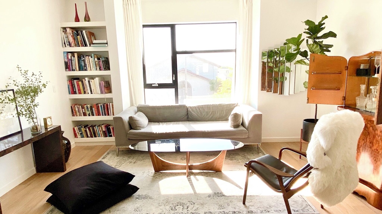 Photo of Livingroom in Upper Telegraph