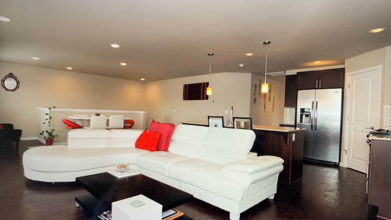 Photo of Livingroom in Bryn Mawr-Skyway