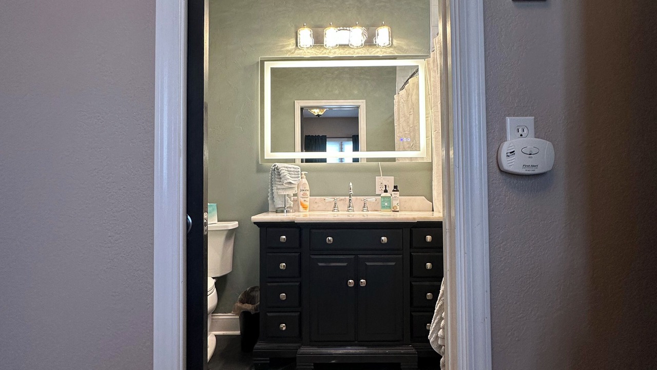 Photo of Bathroom in Bynum