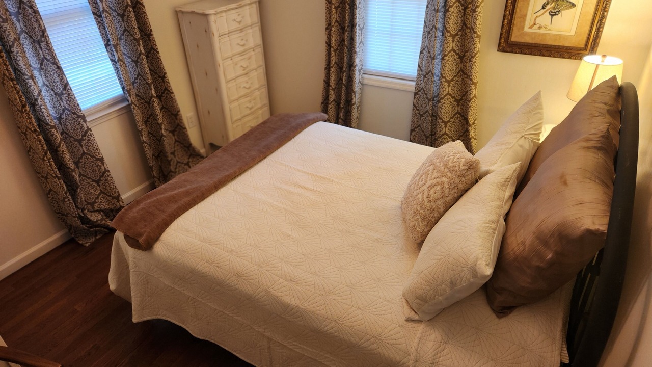 Photo of Bedroom in Holly Hill