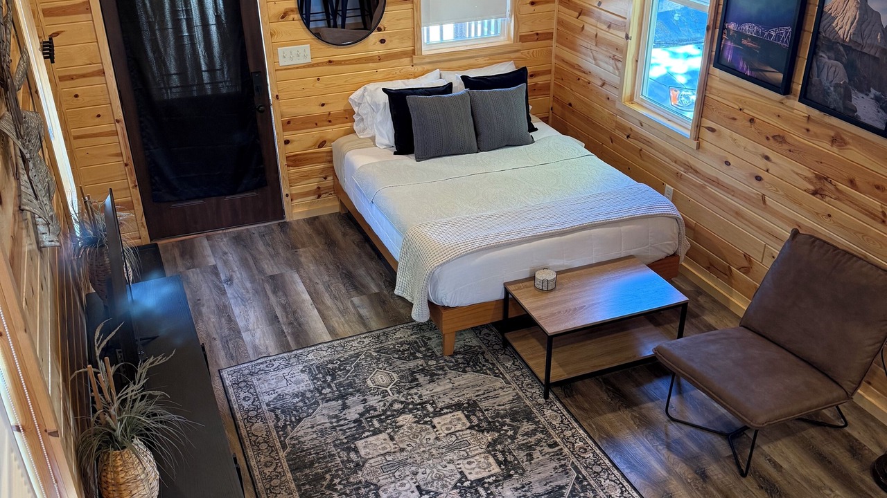 Photo of Bedroom in Glendive