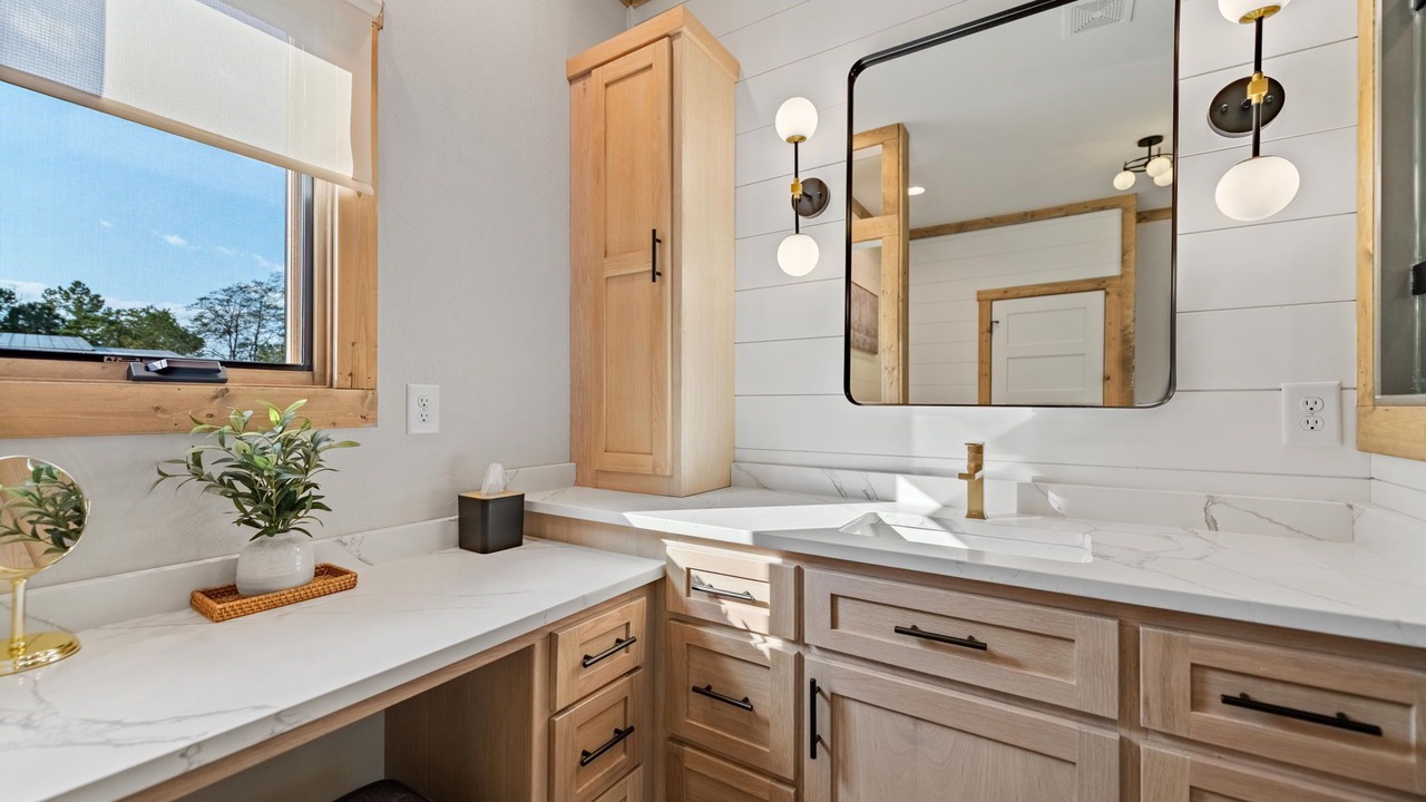 Photo of Bathroom in East Ellijay