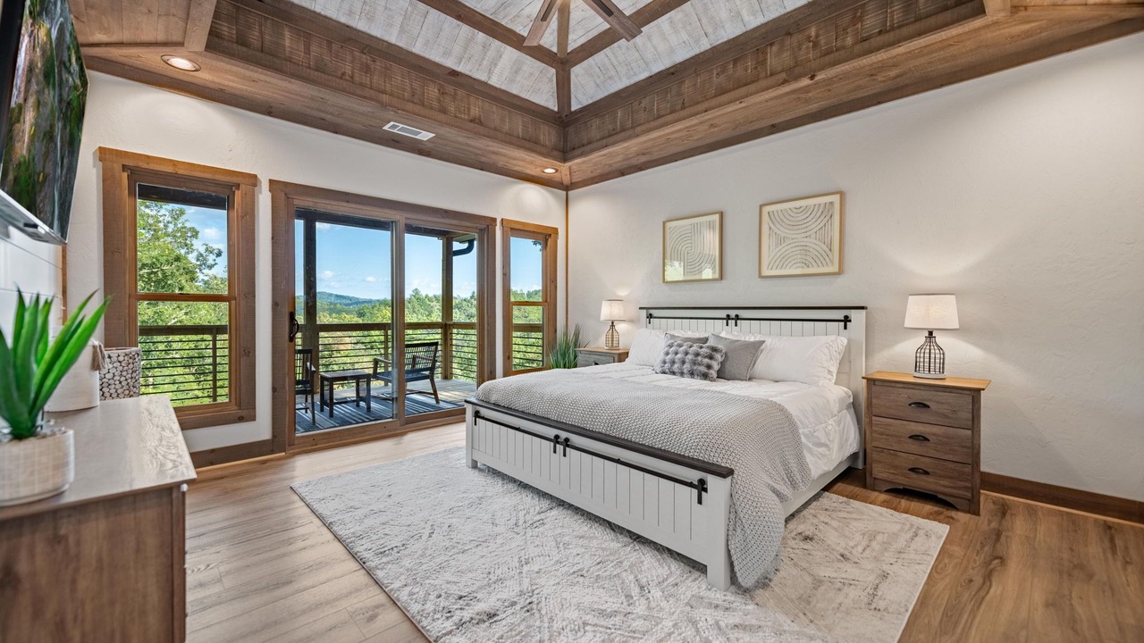 Photo of Bedroom in East Ellijay