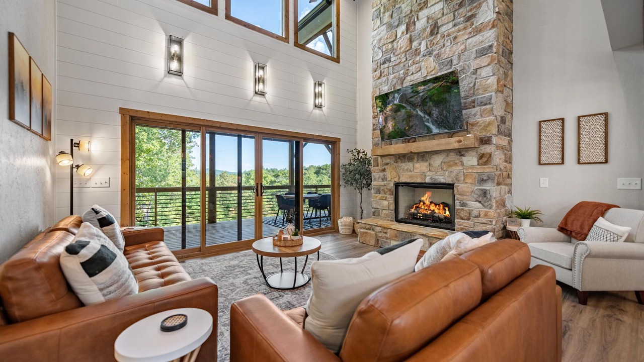 Photo of Livingroom in East Ellijay