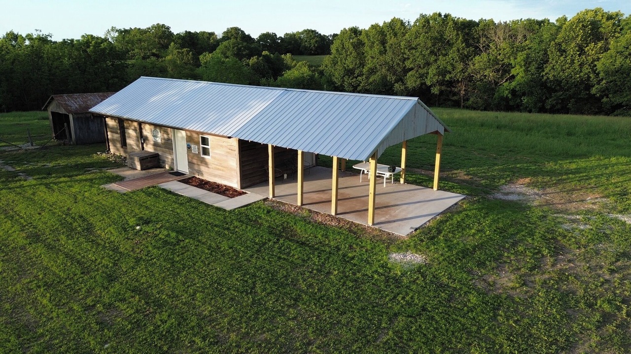 Photo of Outdoor in Squires