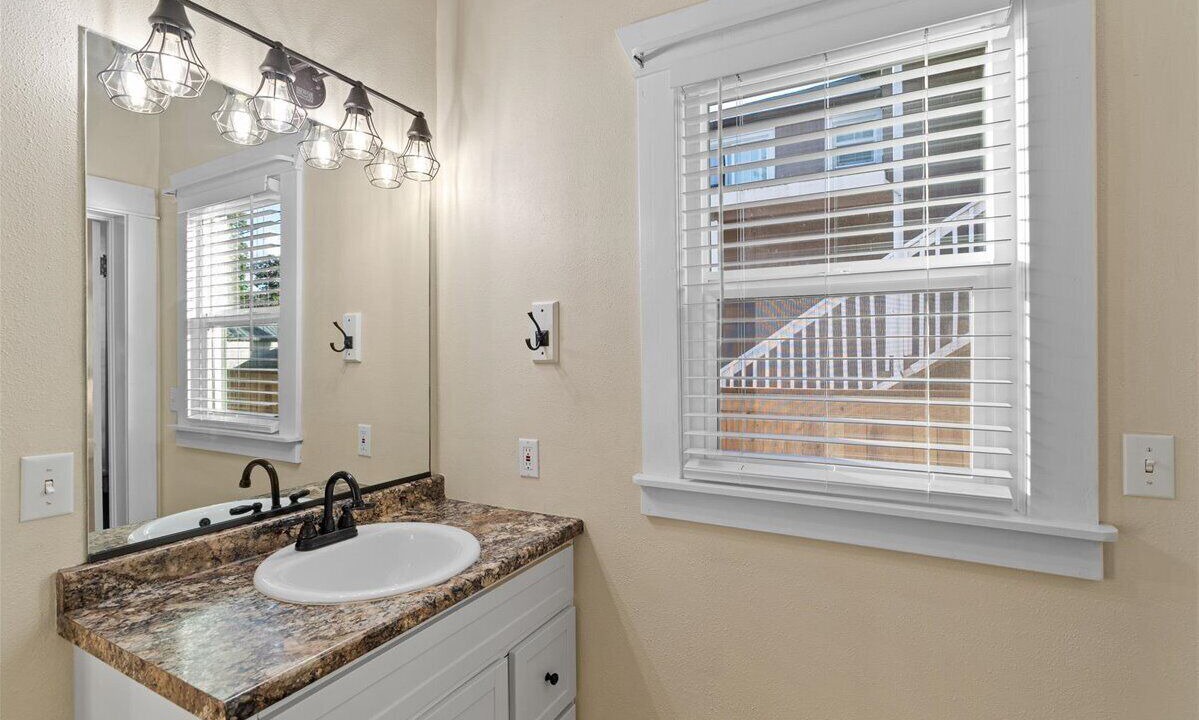 Photo of Bathroom in Garden District
