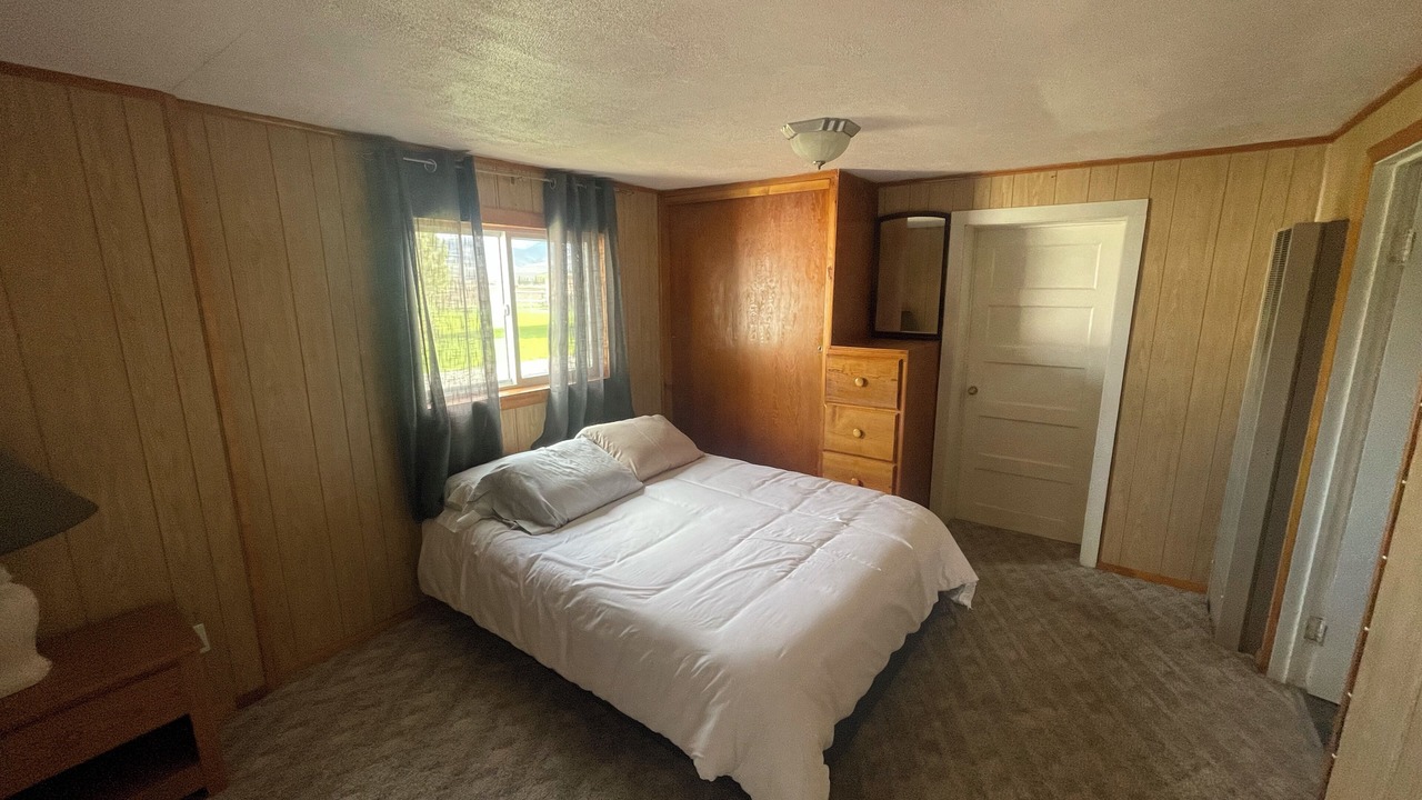 Photo of Bedroom in Melrose