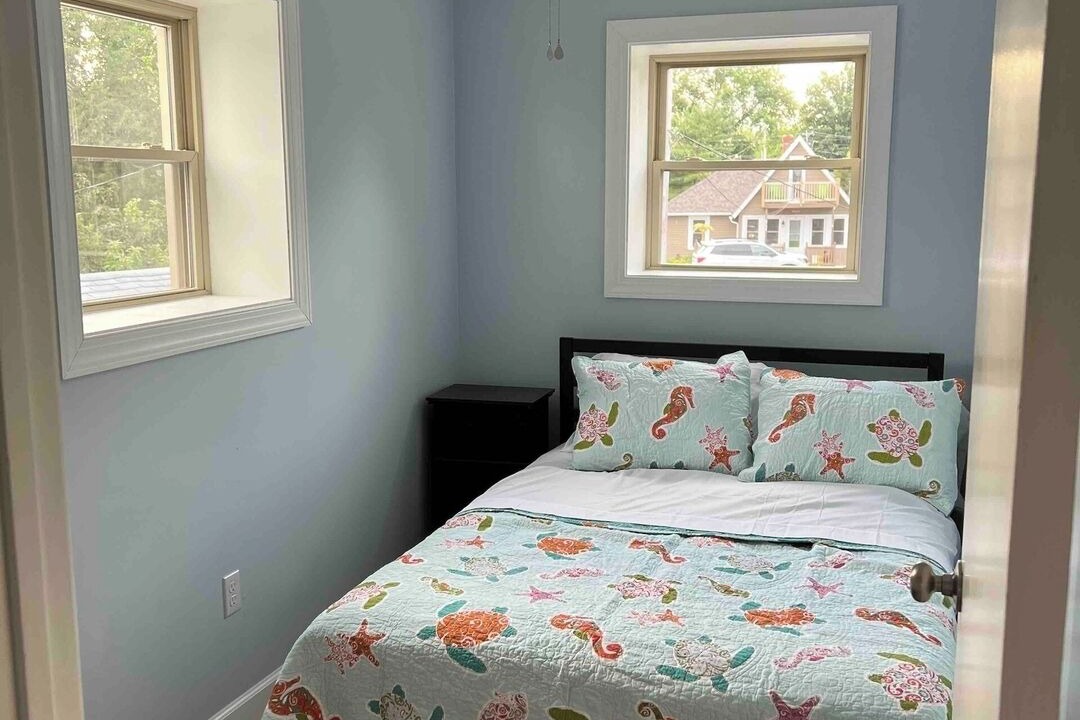 Photo of Bedroom in Lakeview