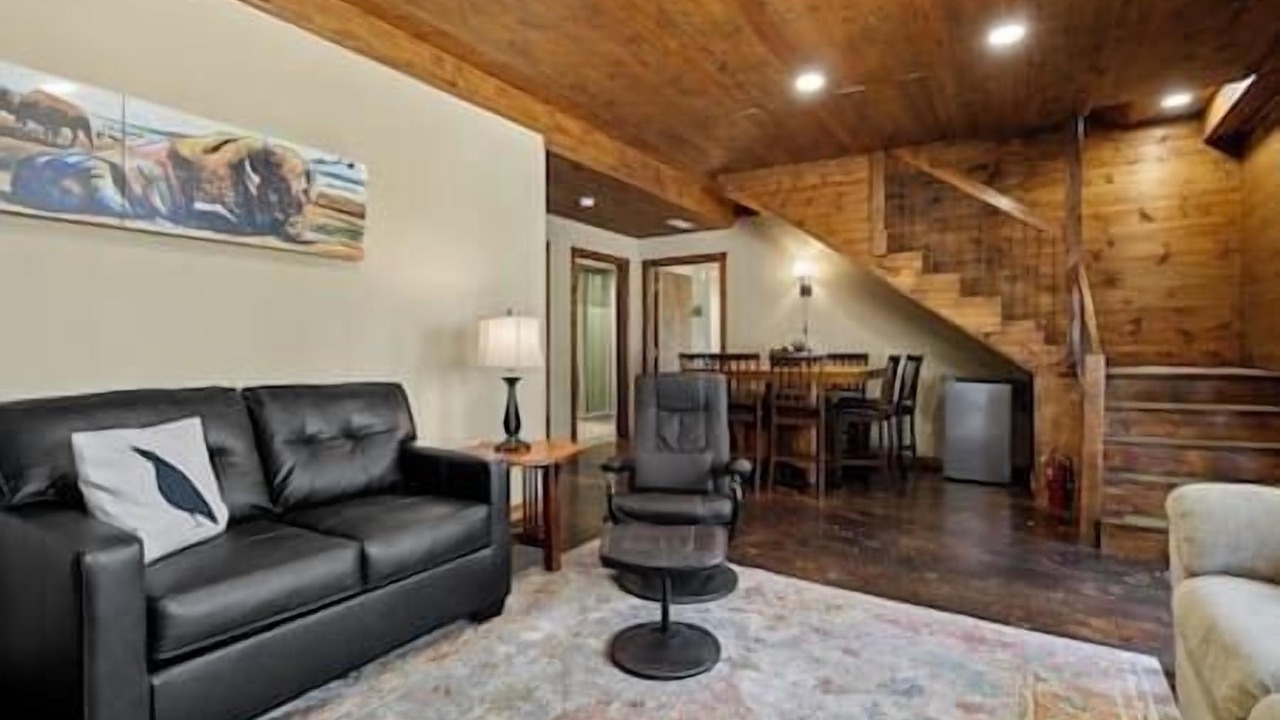 Photo of Livingroom in Custer