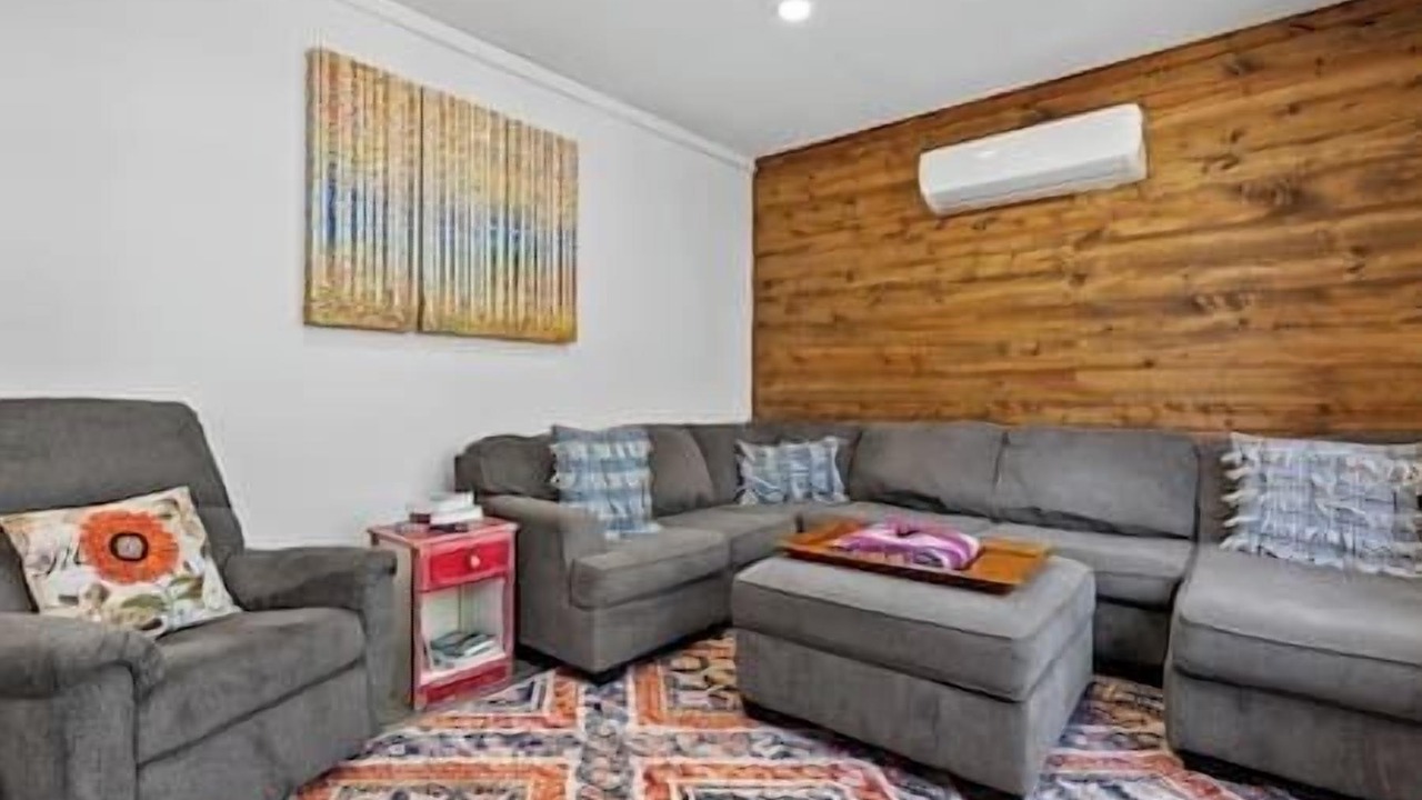 Photo of Livingroom in Custer