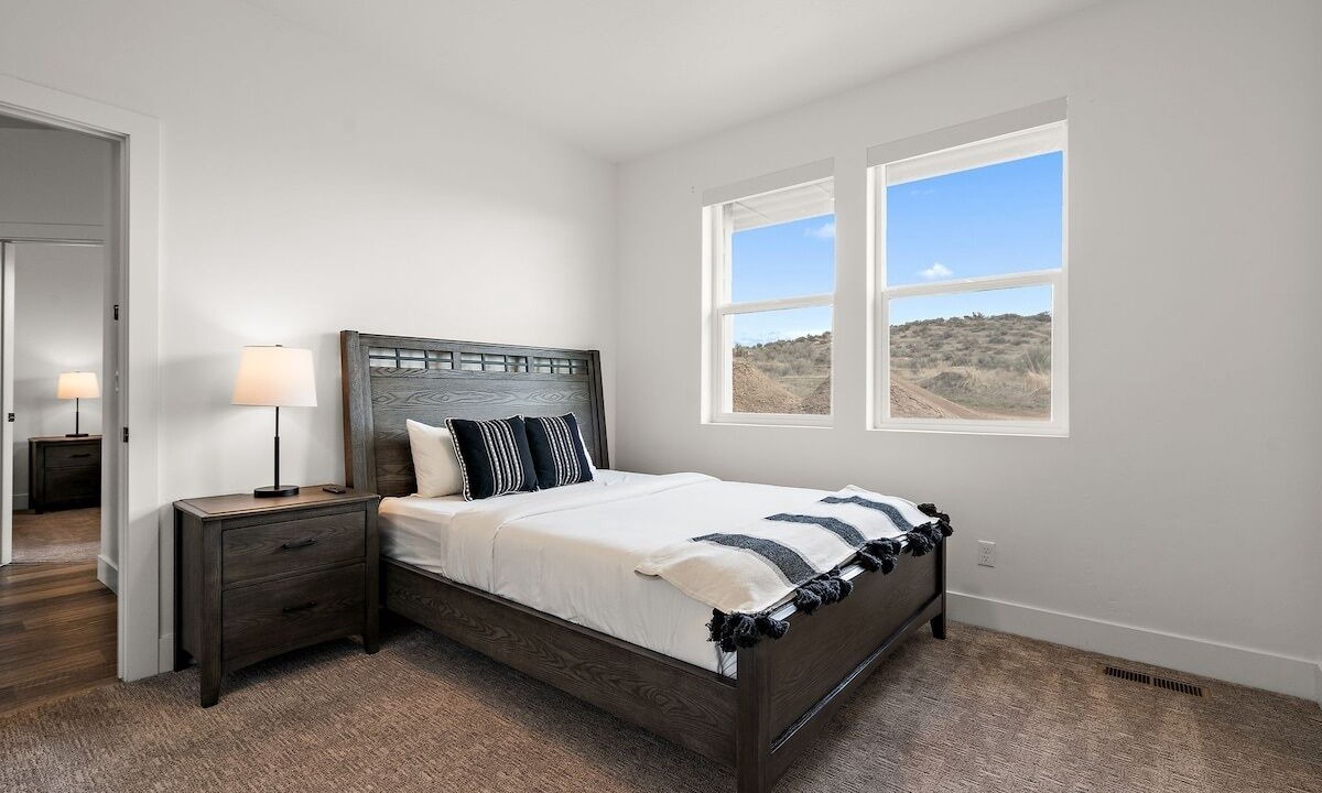 Photo of Bedroom in Garden City