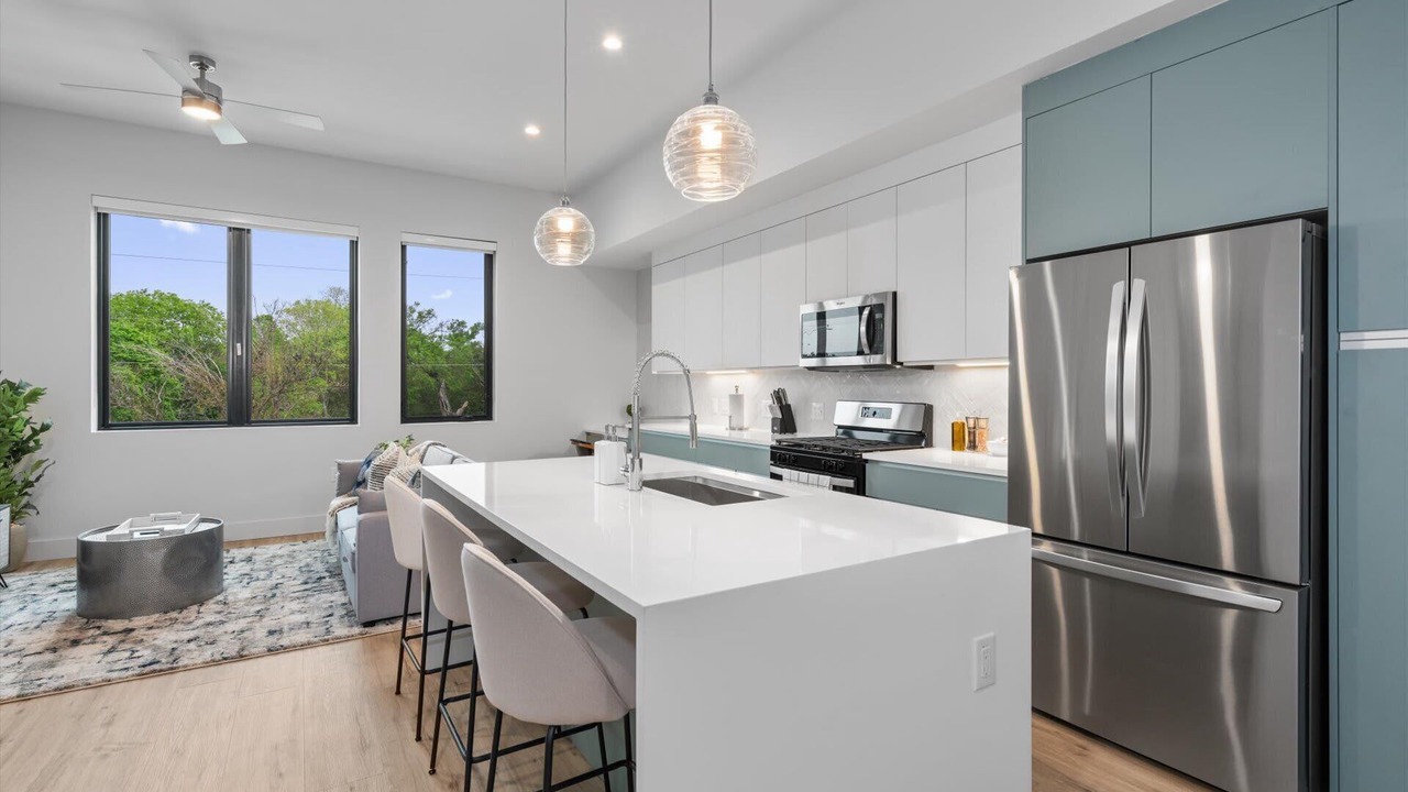 Photo of Kitchen in West Congress