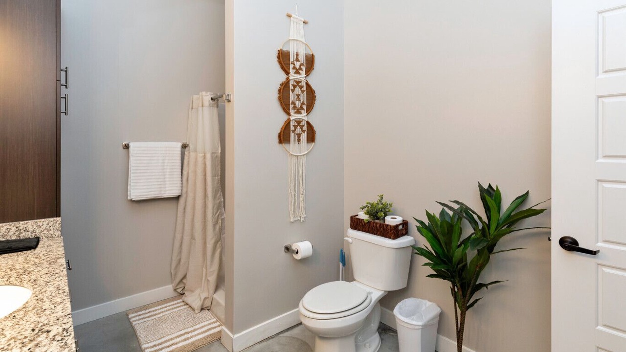 Photo of Bathroom in Downtown Des Moines