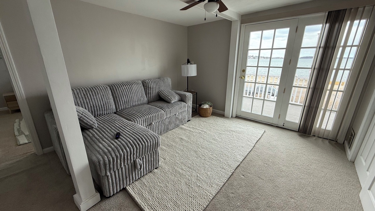 Photo of Livingroom in Quincy