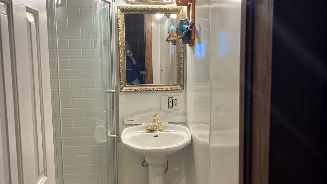 Photo of Bathroom in Hallsboro