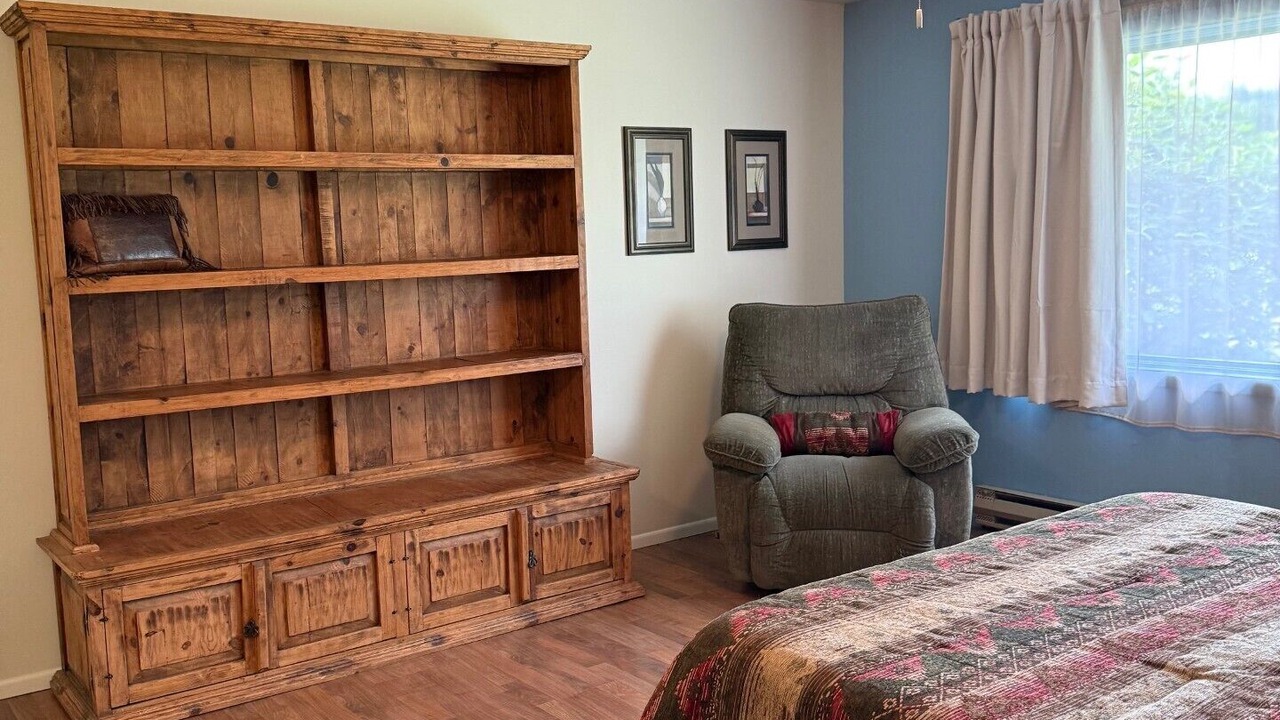 Photo of Bedroom in Lakeside