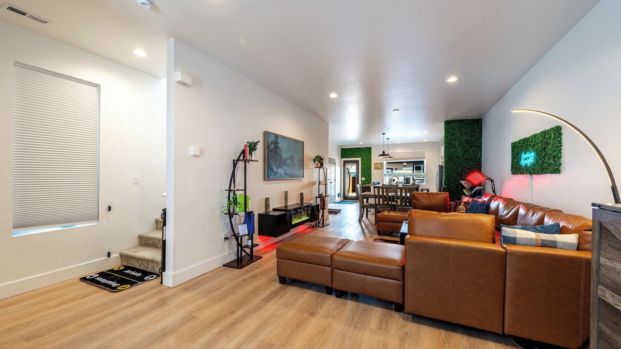 Photo of Livingroom in Sheridan