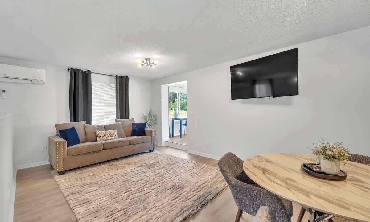 Photo of Others in Toddville Road