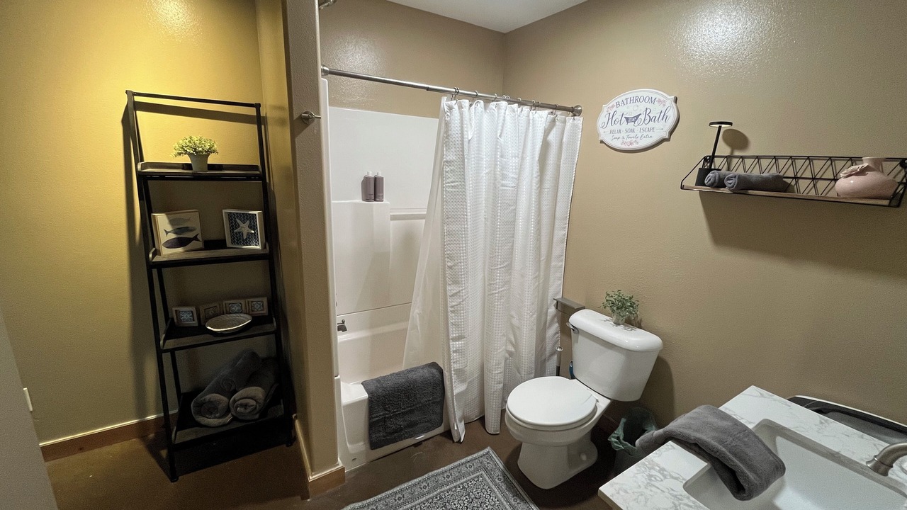 Photo of Bathroom in Riverfront