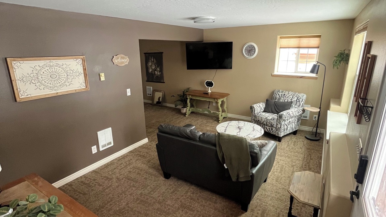 Photo of Livingroom in Riverfront
