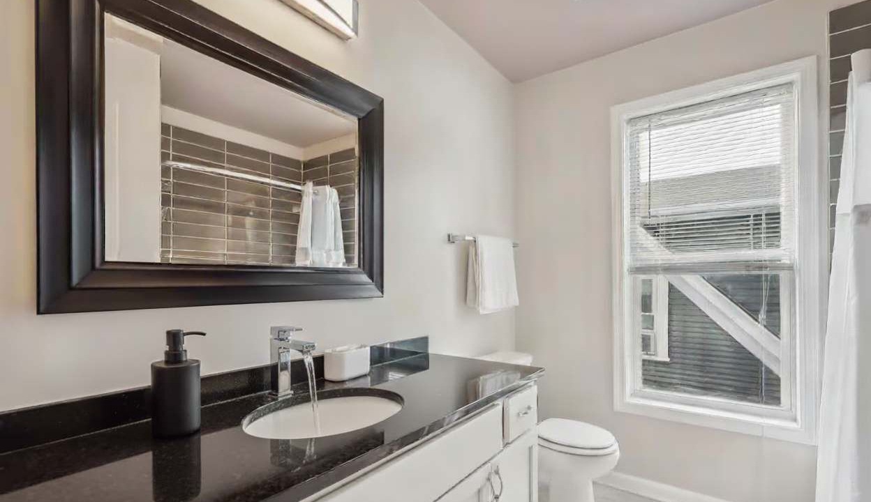 Photo of Bathroom in Lowry Hill East