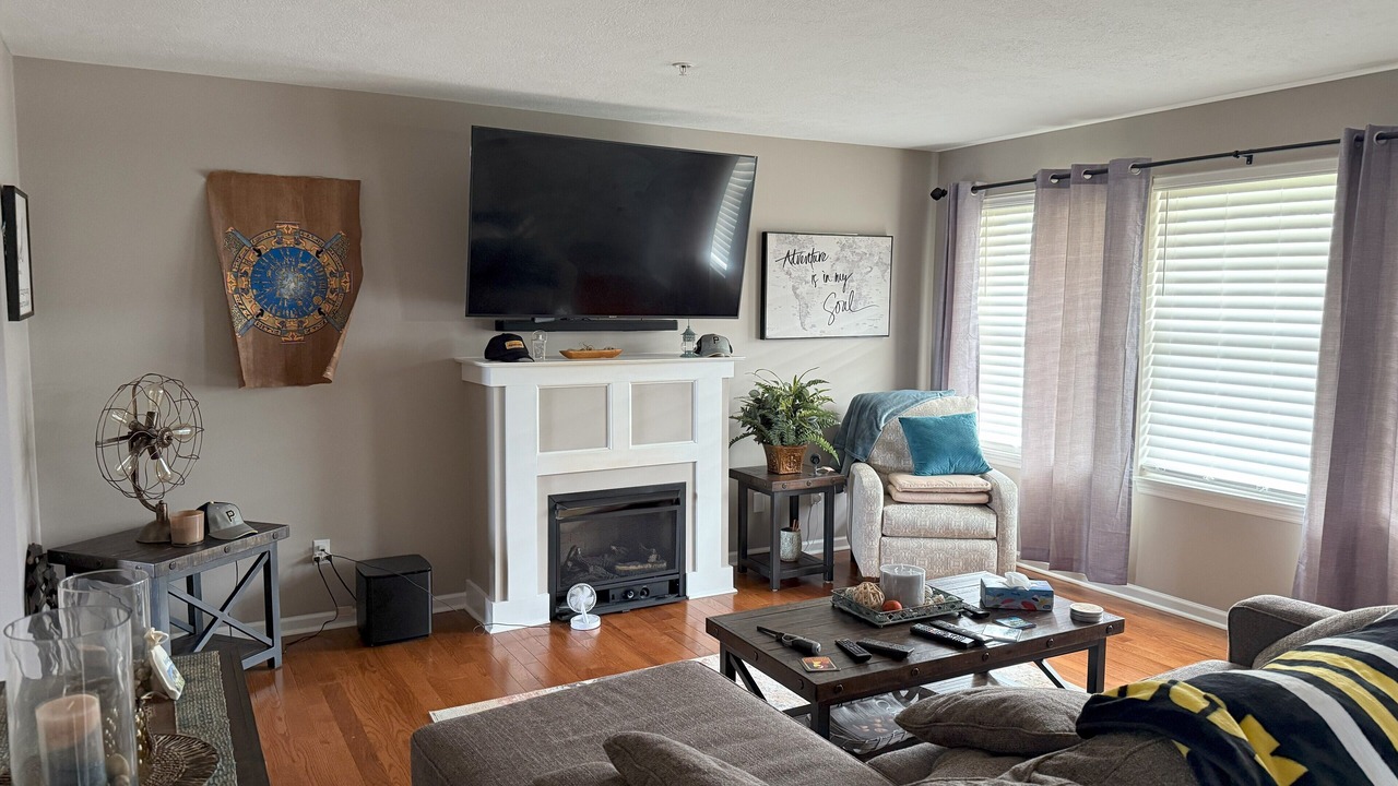 Photo of Livingroom in Beaver Falls
