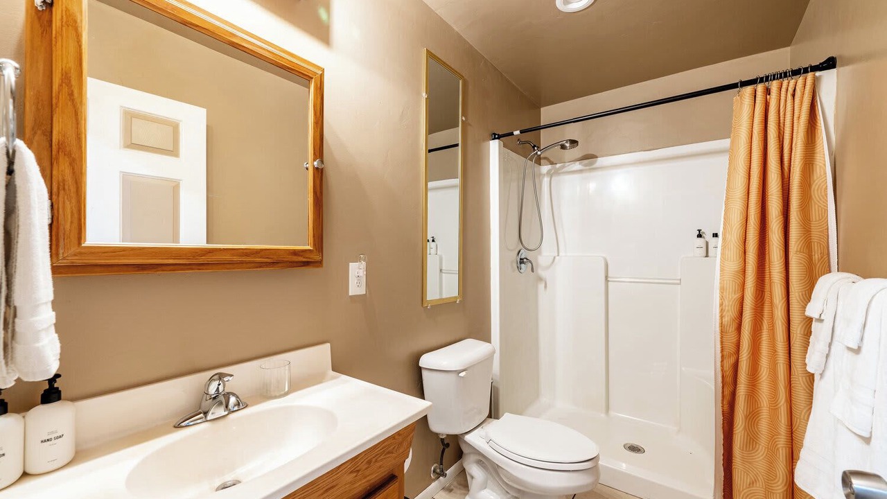 Photo of Bathroom in Saddlestring