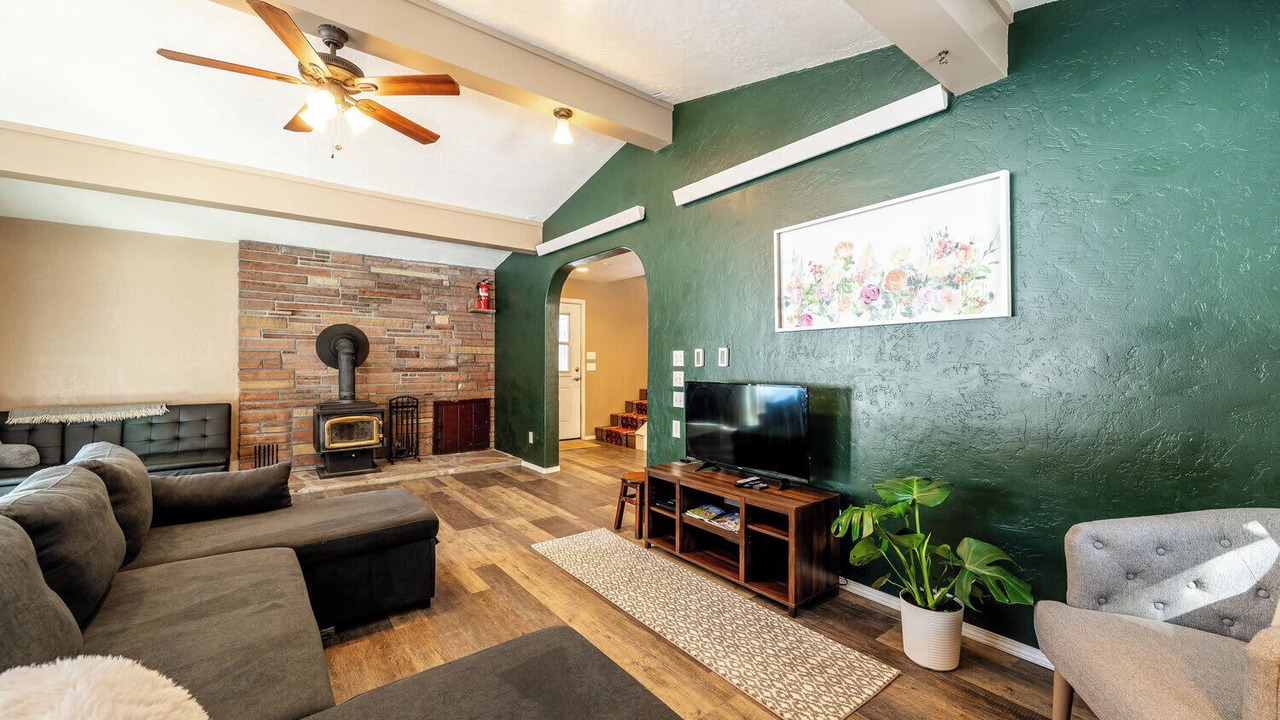 Photo of Livingroom in Saddlestring