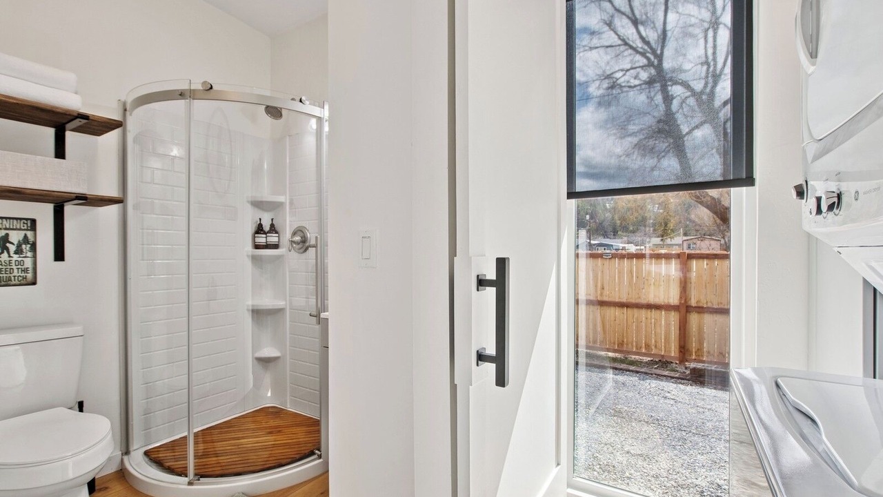 Photo of Bathroom in Lakeside