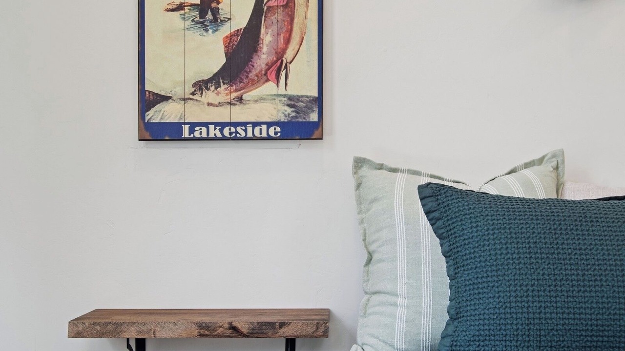 Photo of Bedroom in Lakeside