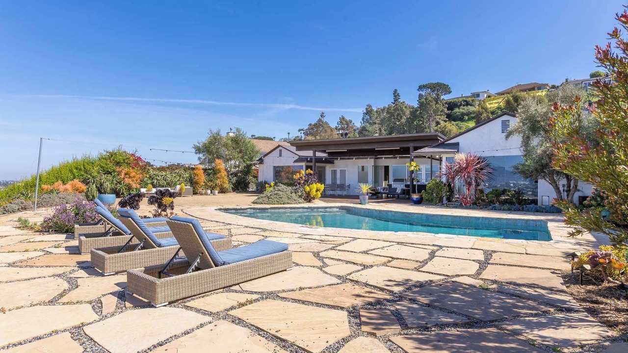 Photo of Outdoor in Baldwin Hills