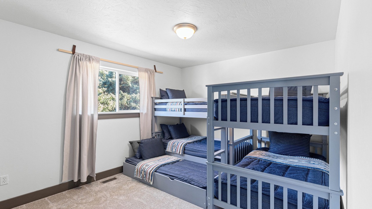 Photo of Bedroom in Thayne