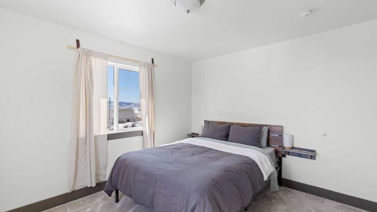 Photo of Bedroom in Thayne