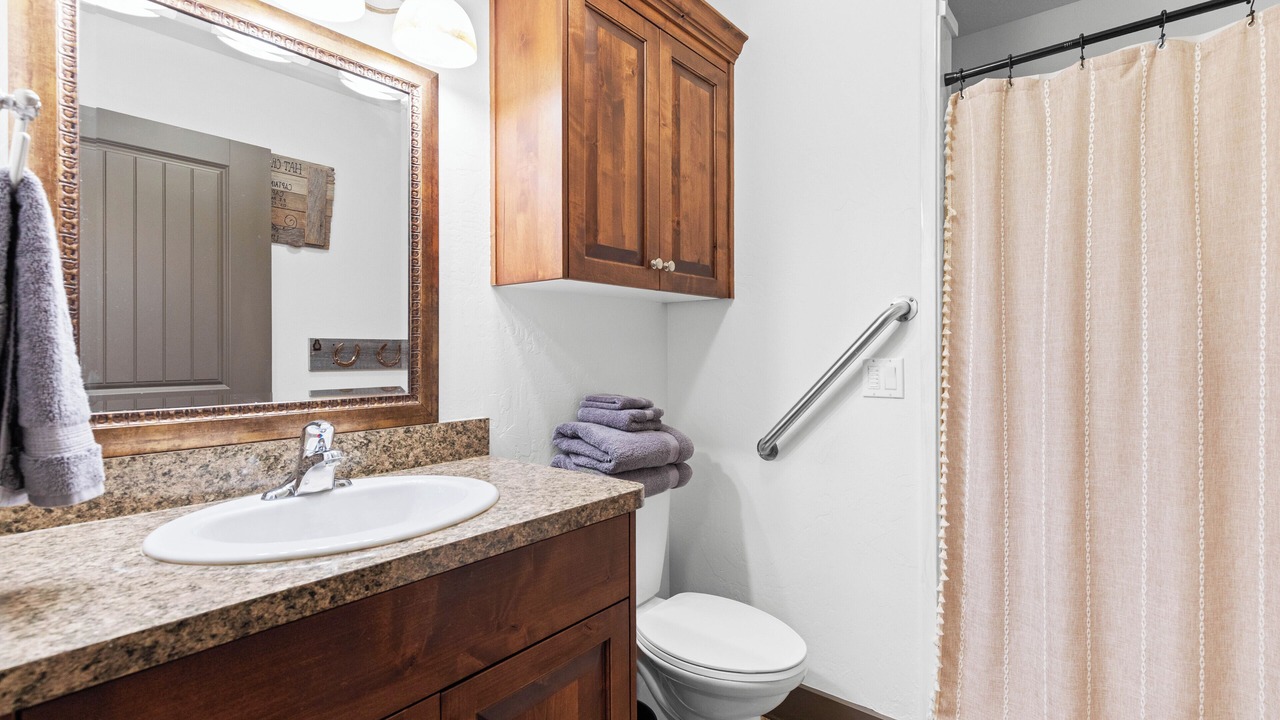 Photo of Bathroom in Thayne