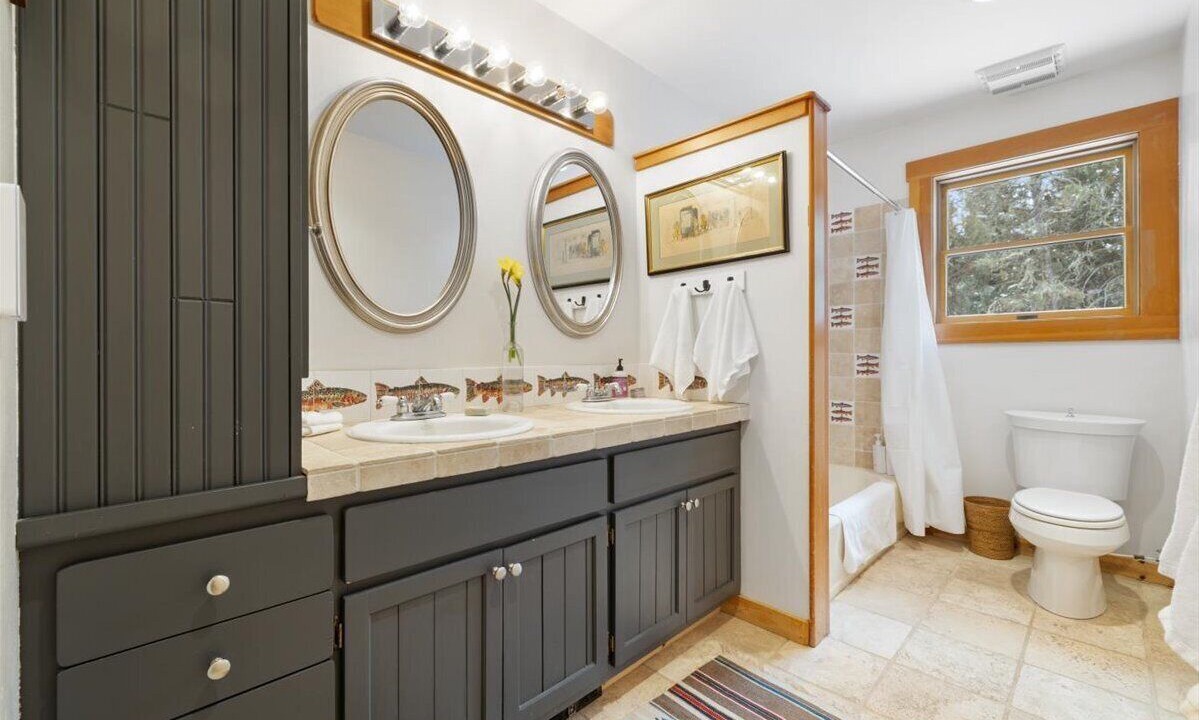 Photo of Bathroom in Wilson