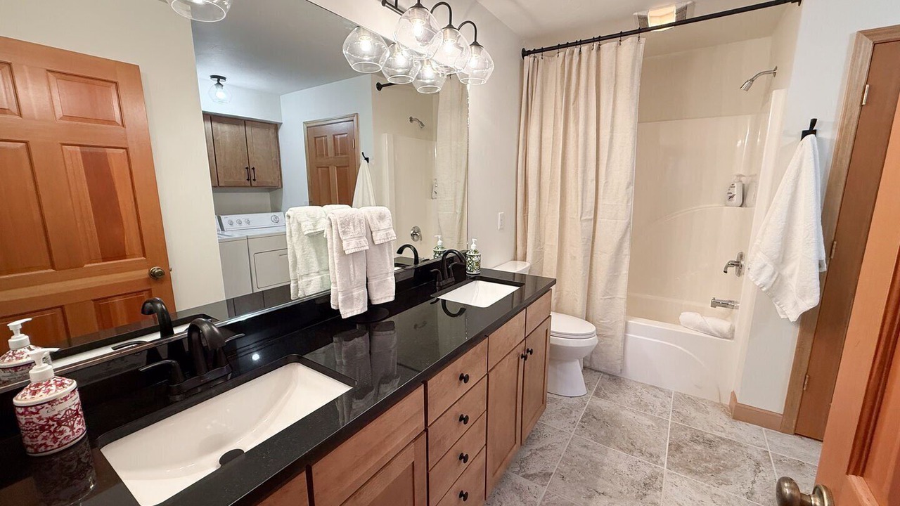 Photo of Bathroom in Finley Point
