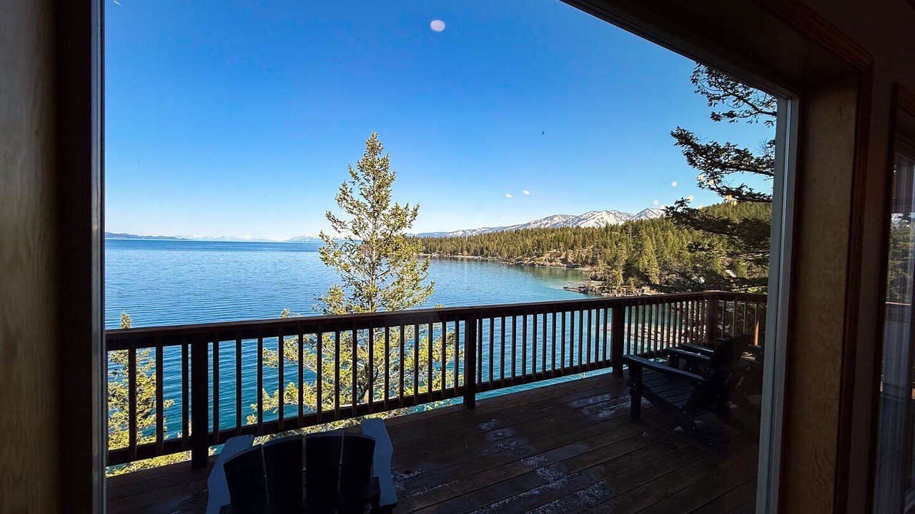 Photo of Patio Balcony in Finley Point