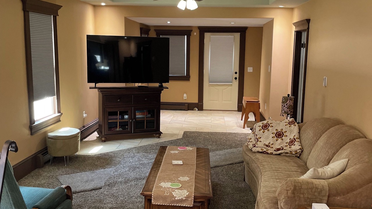 Photo of Livingroom in Harvey