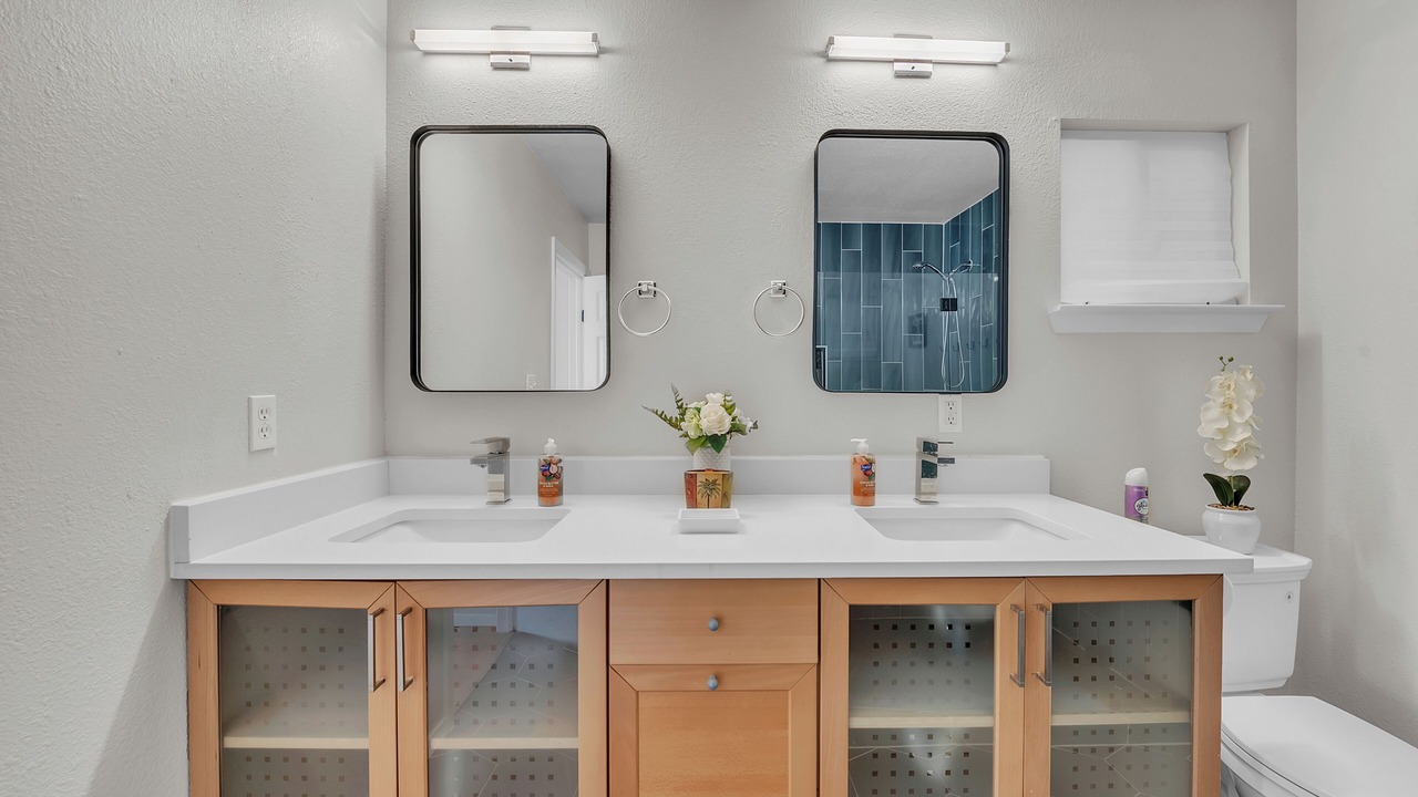 Photo of Bathroom in Dawson