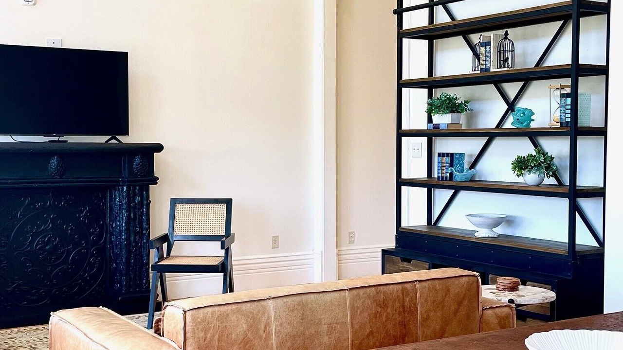 Photo of Livingroom in Brigham City