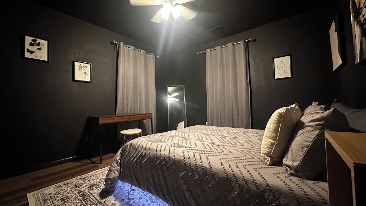 Photo of Bedroom in Bankers Hill
