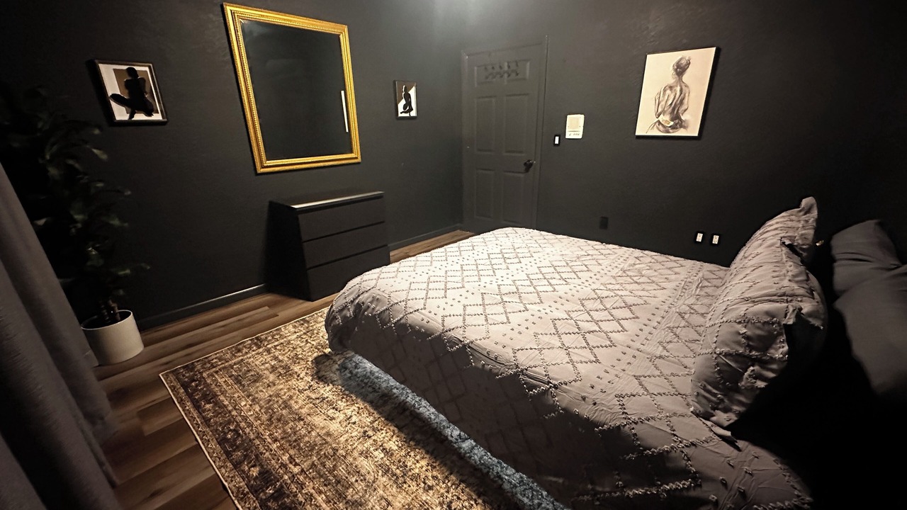 Photo of Bedroom in Bankers Hill