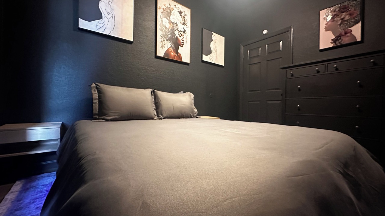 Photo of Bedroom in Bankers Hill