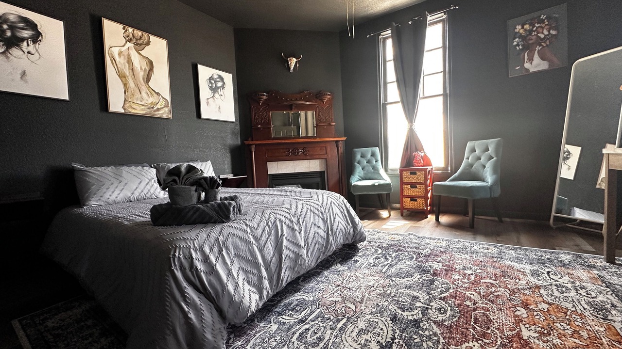 Photo of Bedroom in Bankers Hill