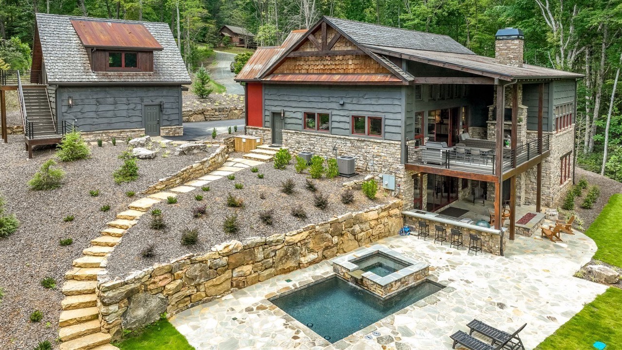 Photo of Outdoor in Cashes Valley